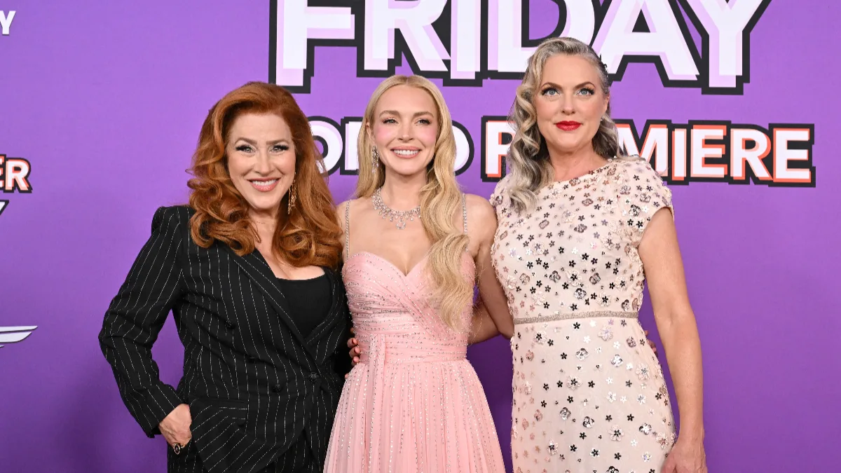 Lindsay Lohan con elenco de "Juego de Gemelas"