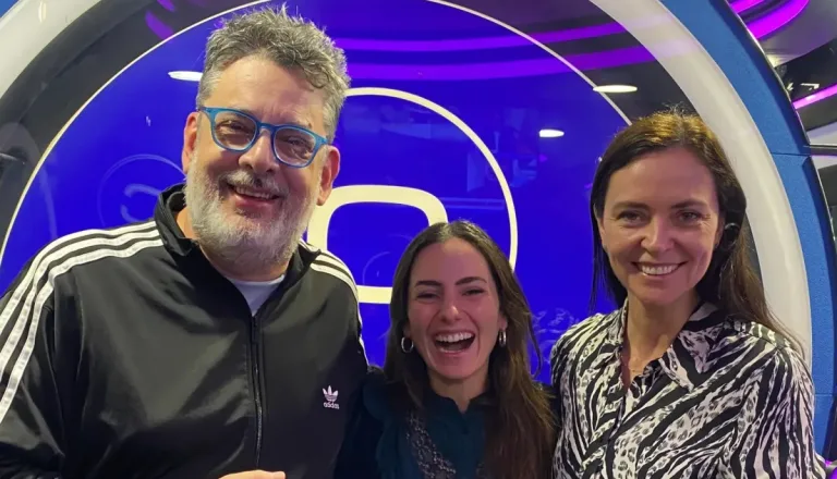 de izquierda a derecha, Marco Silva, Rosario Bravo y María Elena Dressel