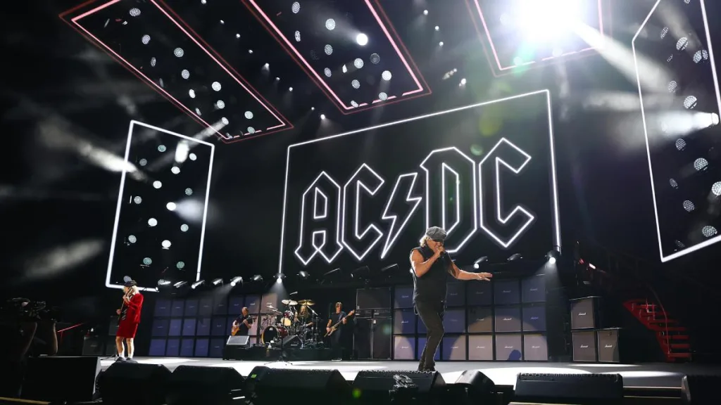 AC DC