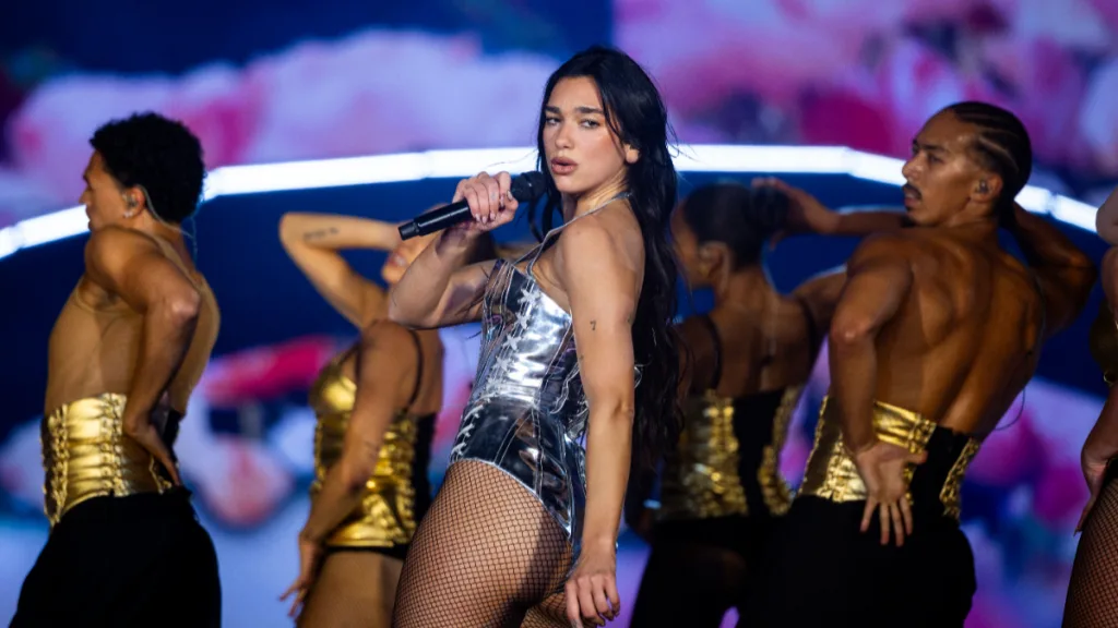 Dua Lipa (5)