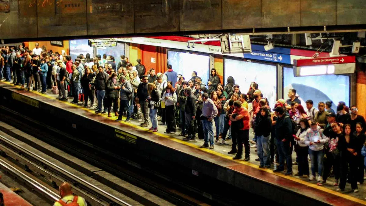 Metro De Santiago