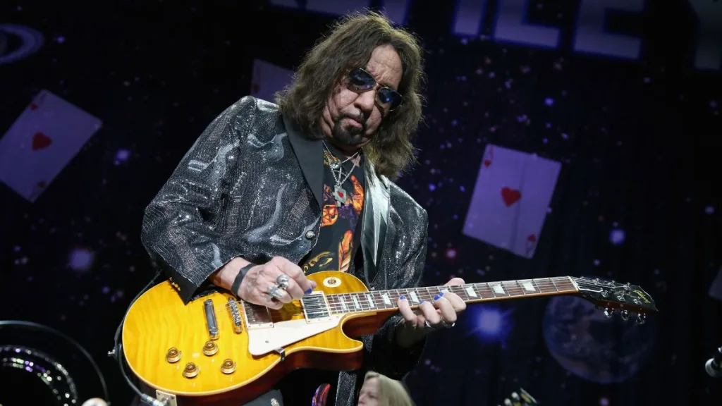Kiss recuerda a Ace Frehley