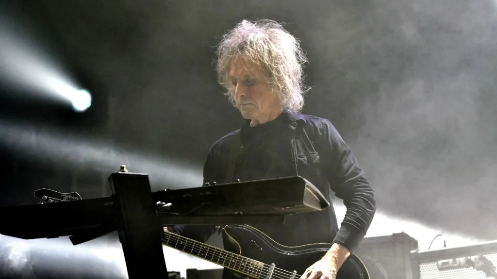 Perry Bamonte, The Cure