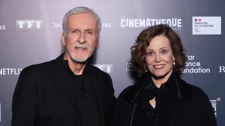james cameron, Sigourney Weaver