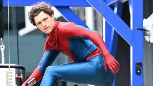 Tom Holland (3)