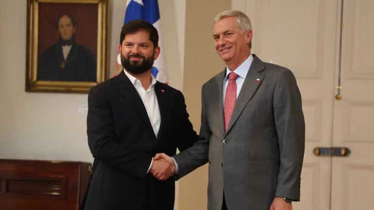 Gabriel Boric José Antonio Kast (1)