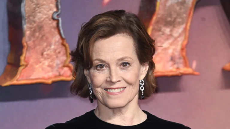 Sigourney Weaver