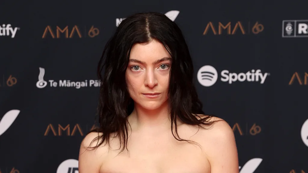 Lorde (1)