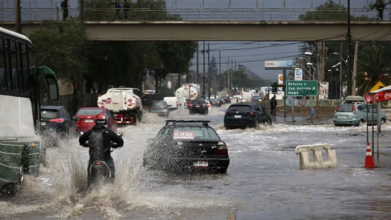 Lluvia En Santiago 2026