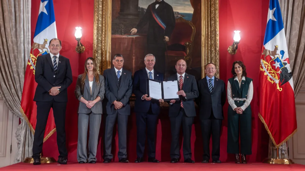 Ley De Reconstrucción Nacional