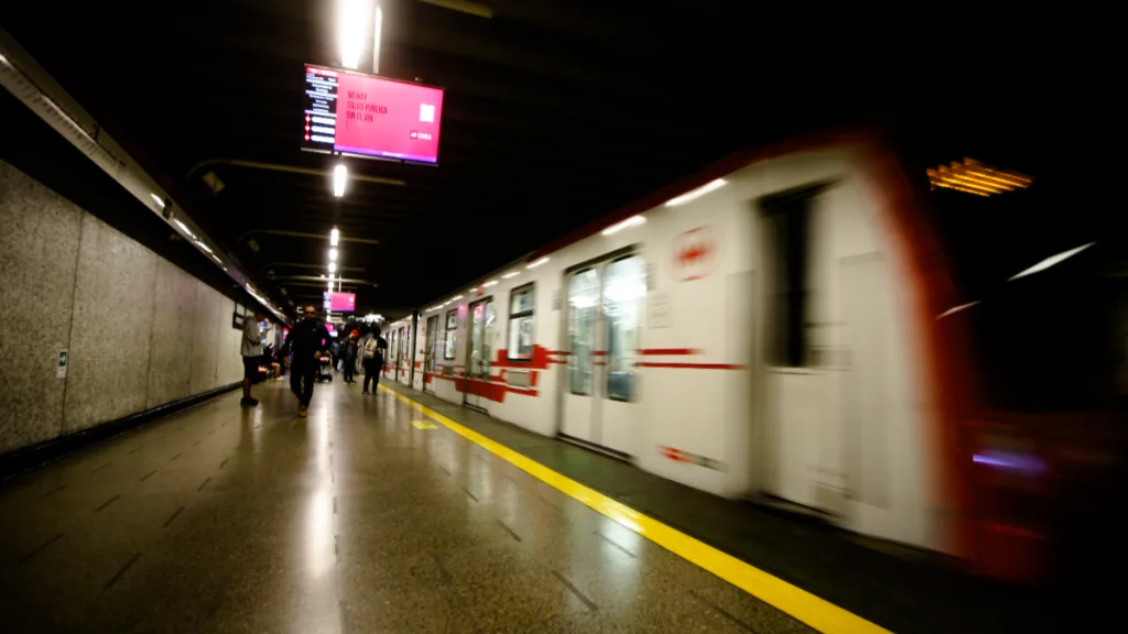 Metro De Santiago (1)