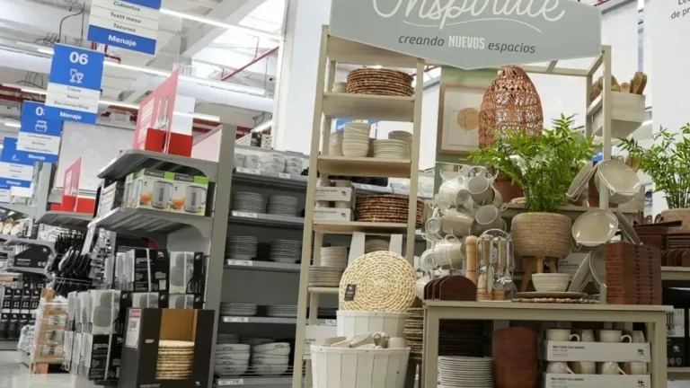 Cierra Sodimac Chile