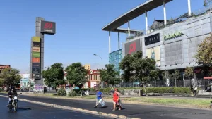 Comercio Chile feriado 1 de mayo