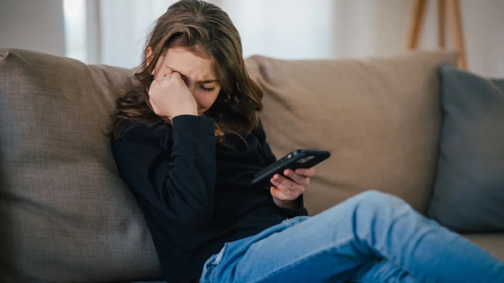 Redes Sociales Salud Mental Adolescentes 2