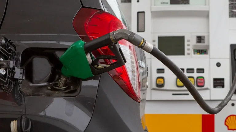 Ajuste Impuesto Combustibles Chile