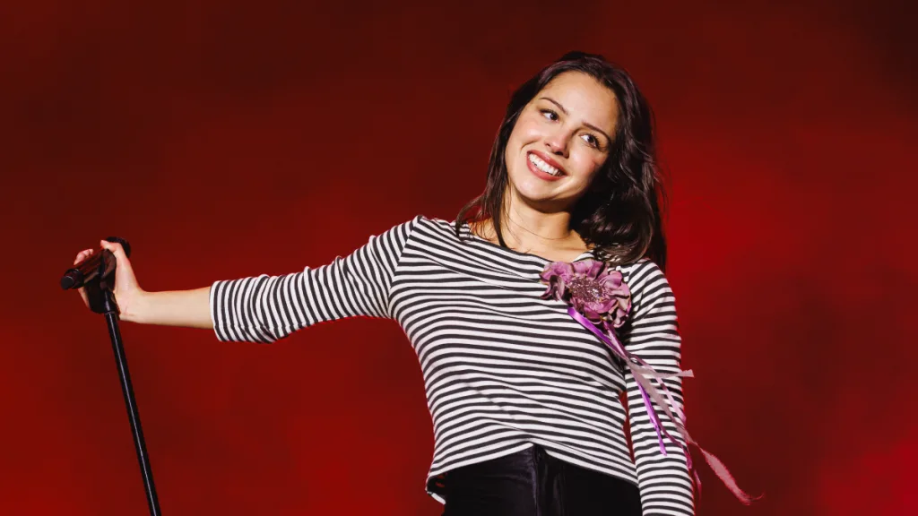 Olivia Rodrigo (2)