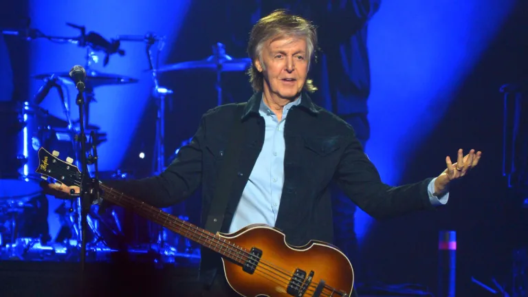 Paul McCartney (2)