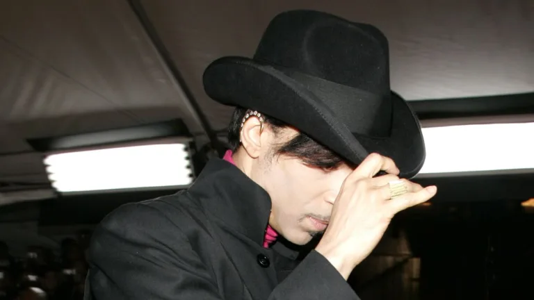 Prince Timeless álbum Recopilatorio
