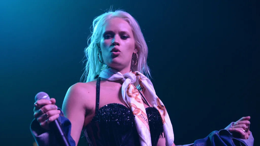 Lauren Bennett