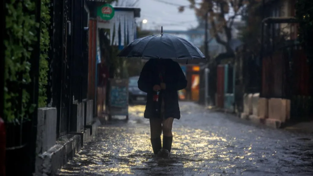 Lluvia En Santiago