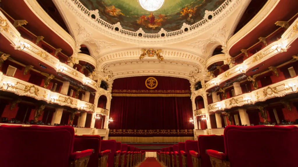 Teatro Municipal De Santiago