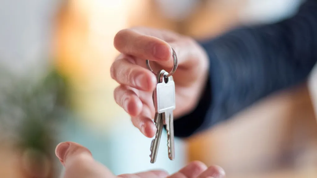 Compraventa De Propiedades De Adultos Mayores