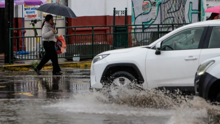 Lluvia En Stgo