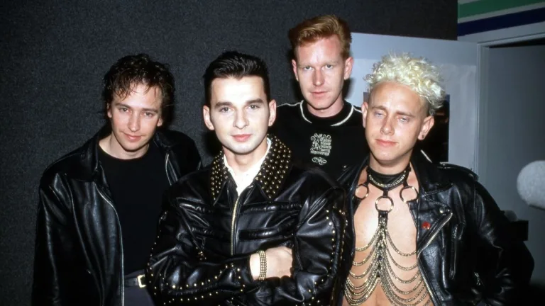 Personal Jesus Cumple 37 Años