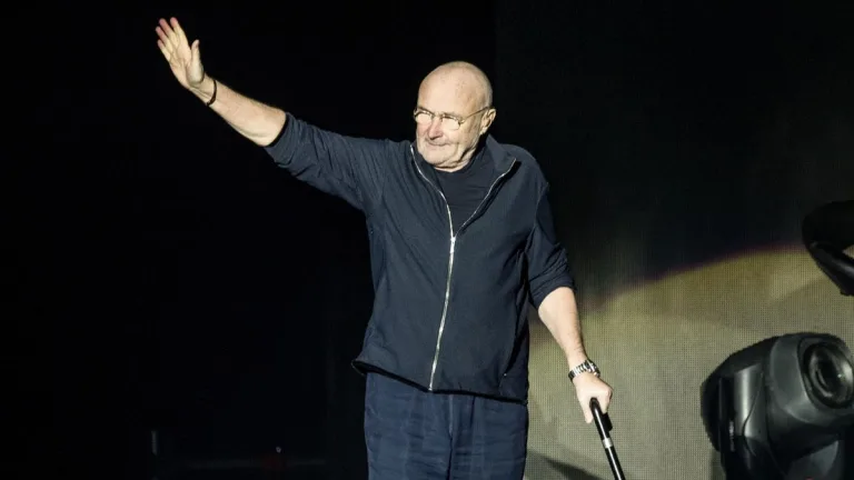 Phil Collins Lleva Tres Años Sobrio