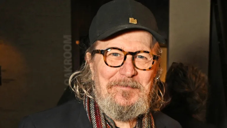 Gary Oldman