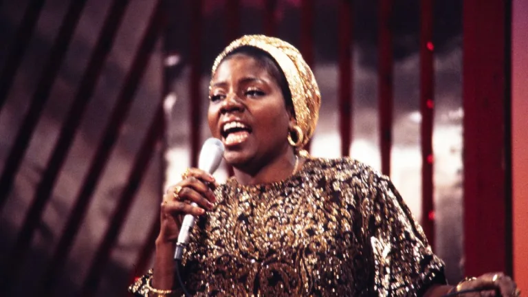 Gloria Gaynor Cumple 83 Años