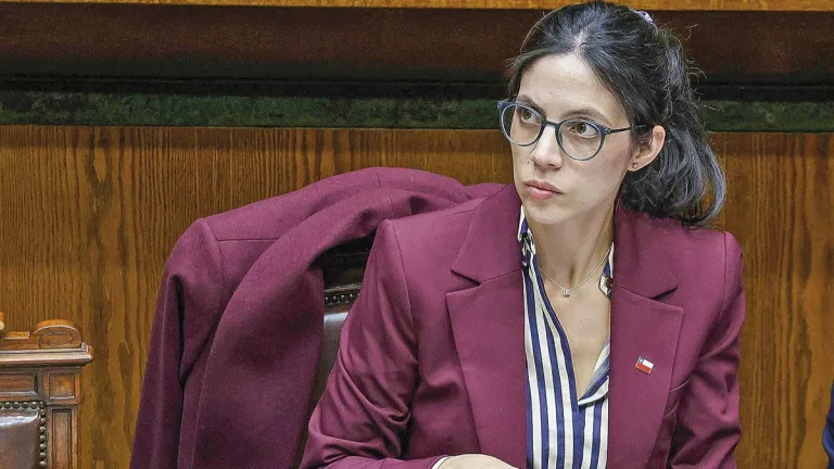 Francisca Toledo Ministra Del Medio Ambiente