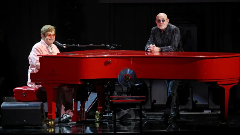 Elton John Bernie Taupin (1)
