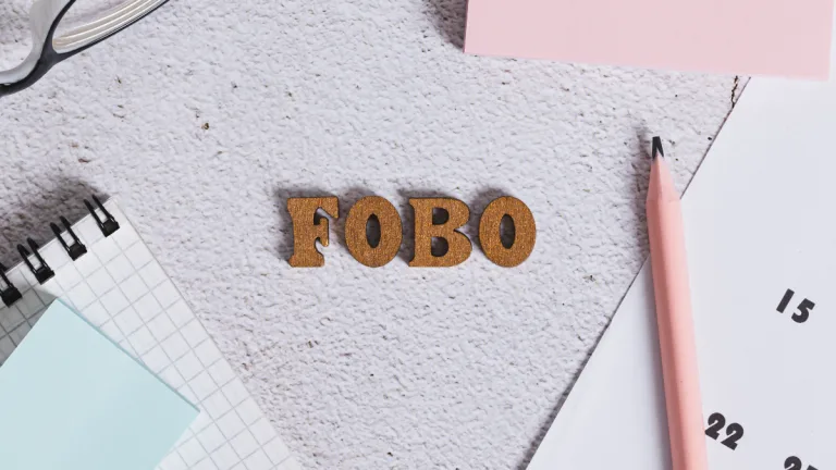 FOBO