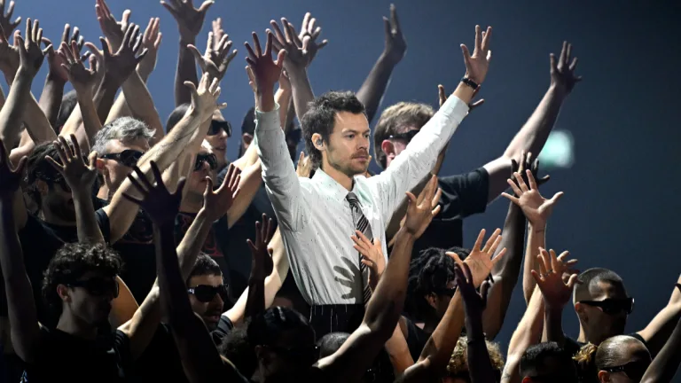Harry Styles (3)