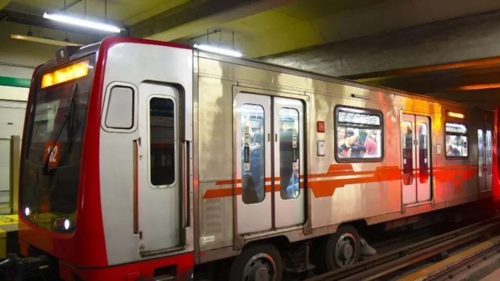 Metro De Santiago Por Conciertos De BTS