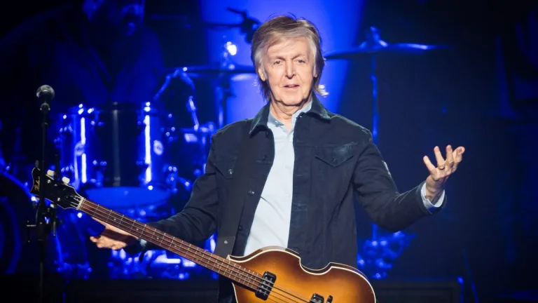 Paul McCartney (1)