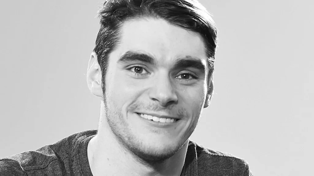 RJ Mitte (1)