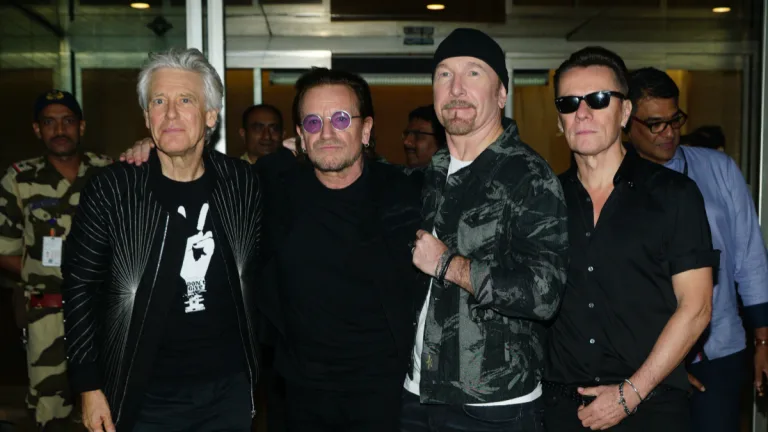 U2 (1)