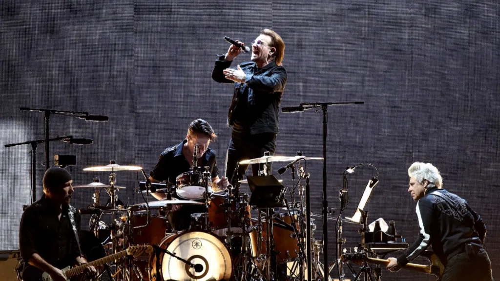 U2