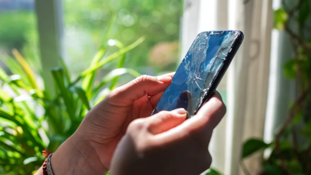 Celular Con Pantalla Rota
